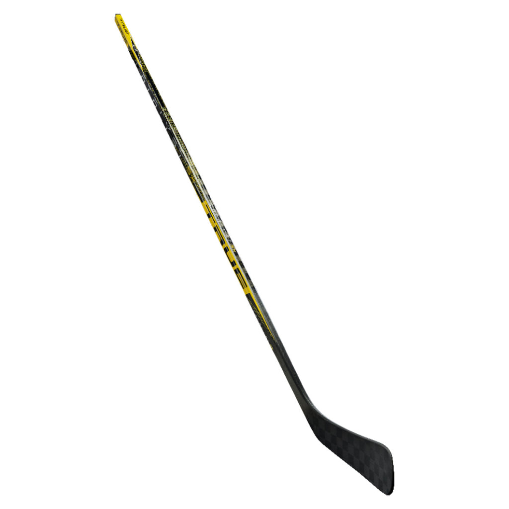 TRUE Catalyst 5X Intermediate Ice Hockey Stick